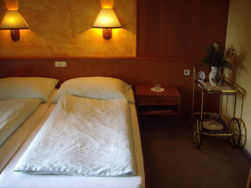 Hotel Pension Stadlhuber Aktivpark Кремсмюнстер Экстерьер фото